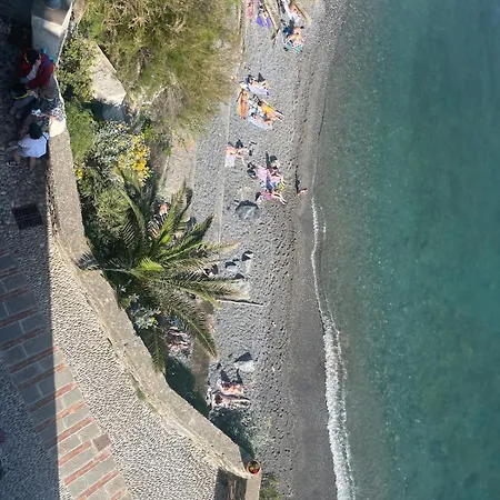 Apartman Il Nido Sul Mare Blu *